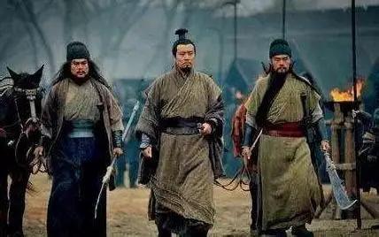 如果最后是刘备打赢了天下，他会杀诸葛亮和关羽张飞吗？

首先得明确一点，判断一个