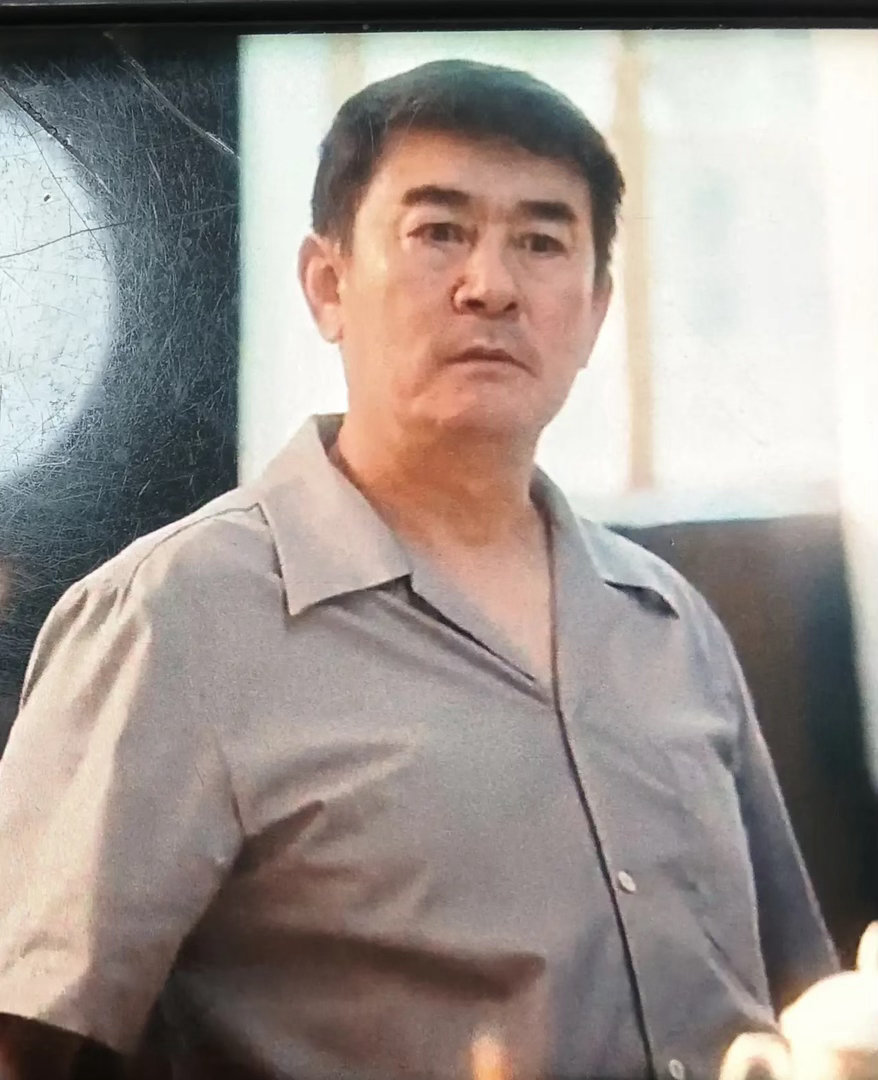 《重器》没想到剧中还有这位老戏骨，他就是苏国胜的扮演者李洪涛。妻子是演员王红蕾。
