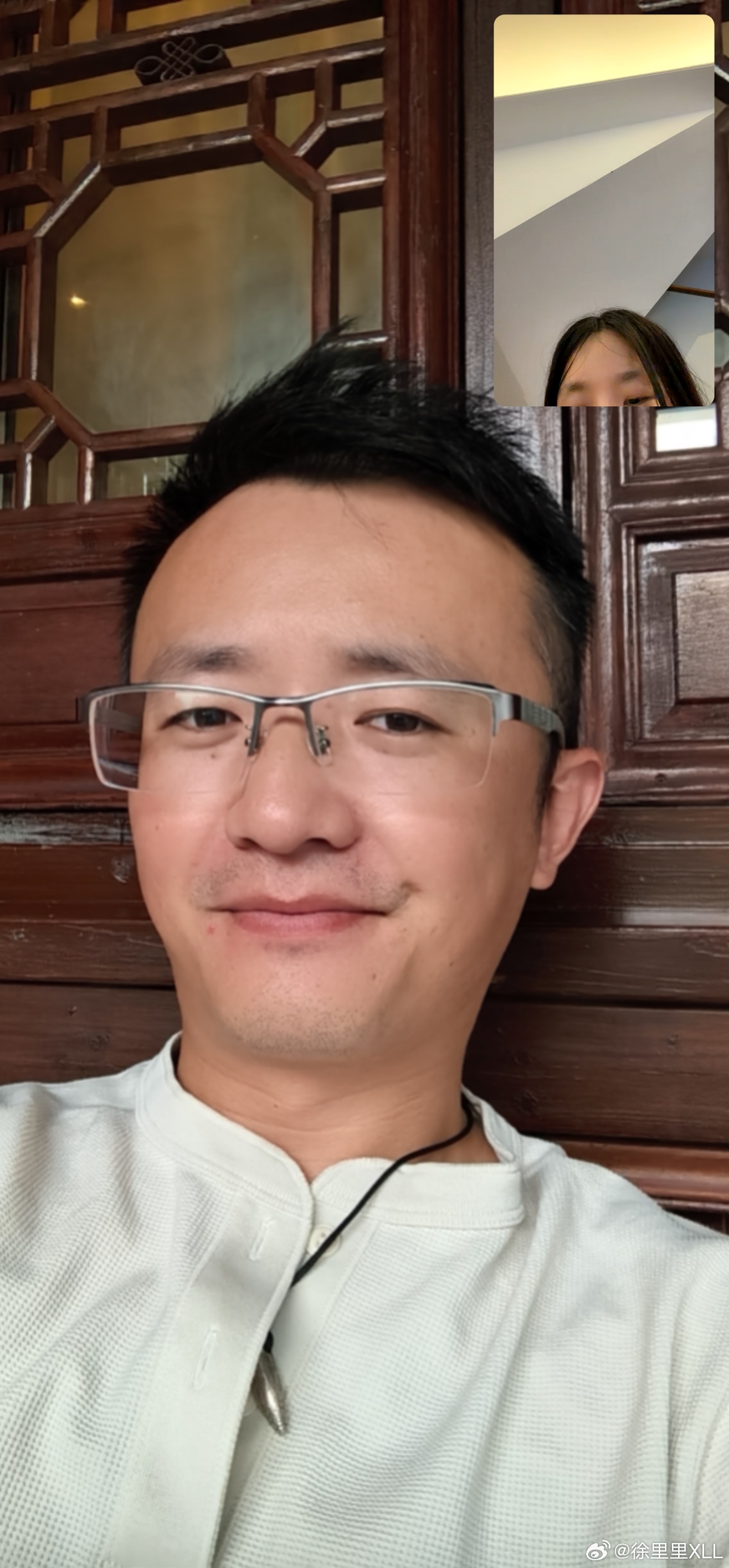 有没有游泳大神？请问自由泳二次腿到底应该怎么练？不追求速度，只图优雅。有没有什么