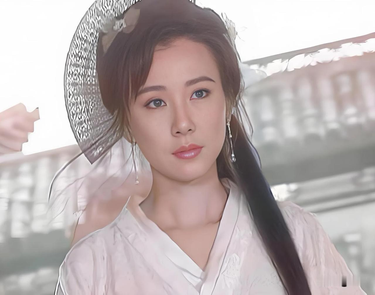 同样是演姓“林”的古装女子，萧蔷的林诗音，孙莉的林青儿，陈晓旭的林黛玉，谁美？