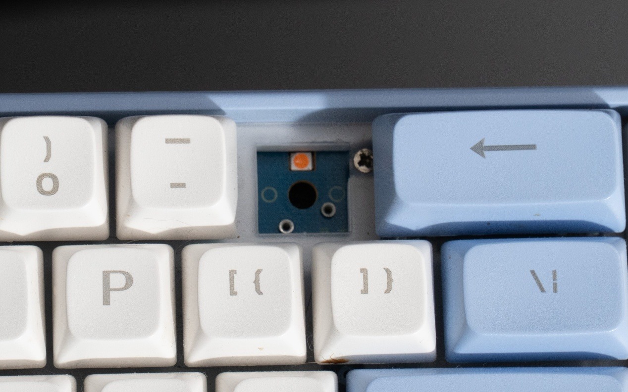 输入设备的进化之路——冯诺依曼架构下的键盘传奇