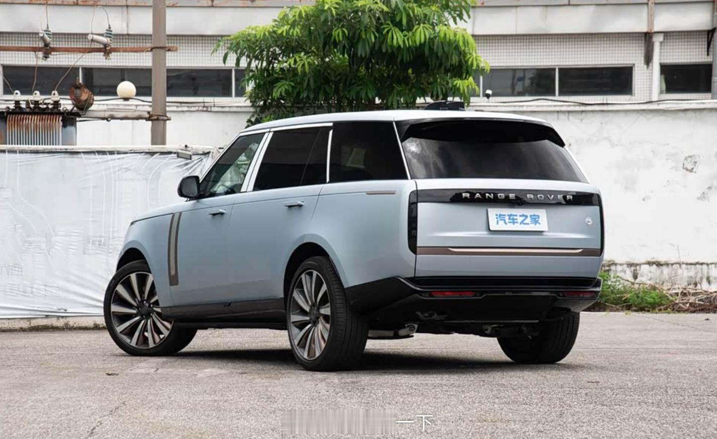 有人说小米澎程的SKY NOMAD致敬了路虎的LAND ROVER，这样看好像确