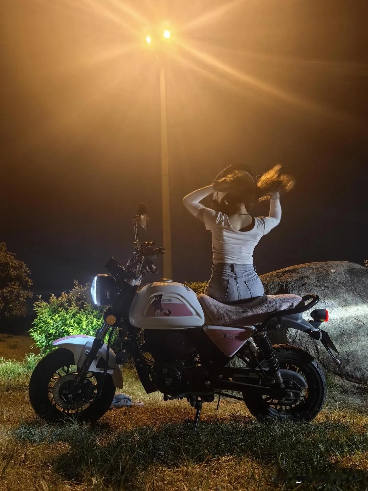 银钢摩托超级迷你，银钢摩托SuperMini