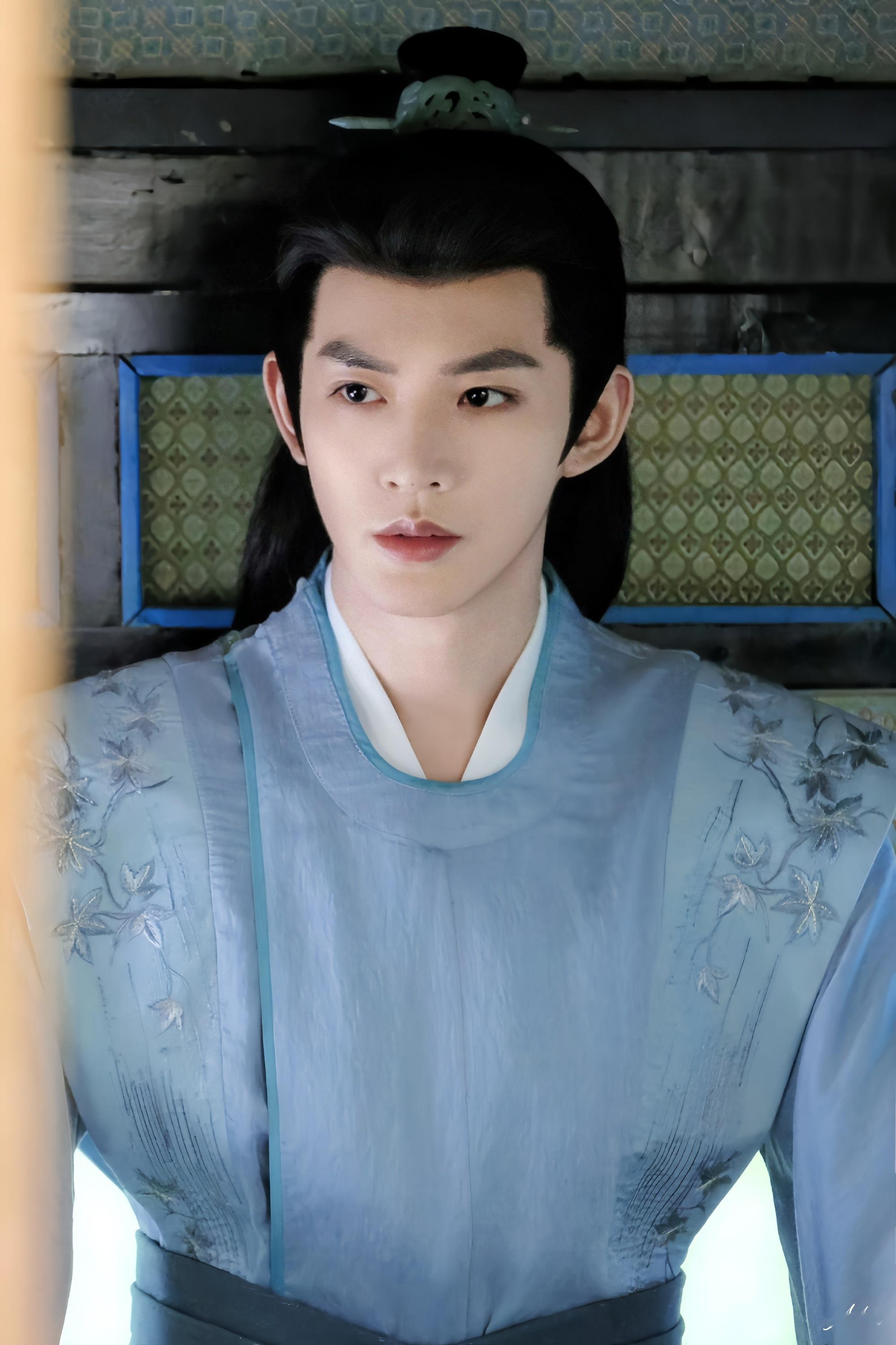 #邓为[超话]#“海水拥抱月亮，我将日落揽下为你积攒满腔爱意” 𝓣𝓱𝓮 ?