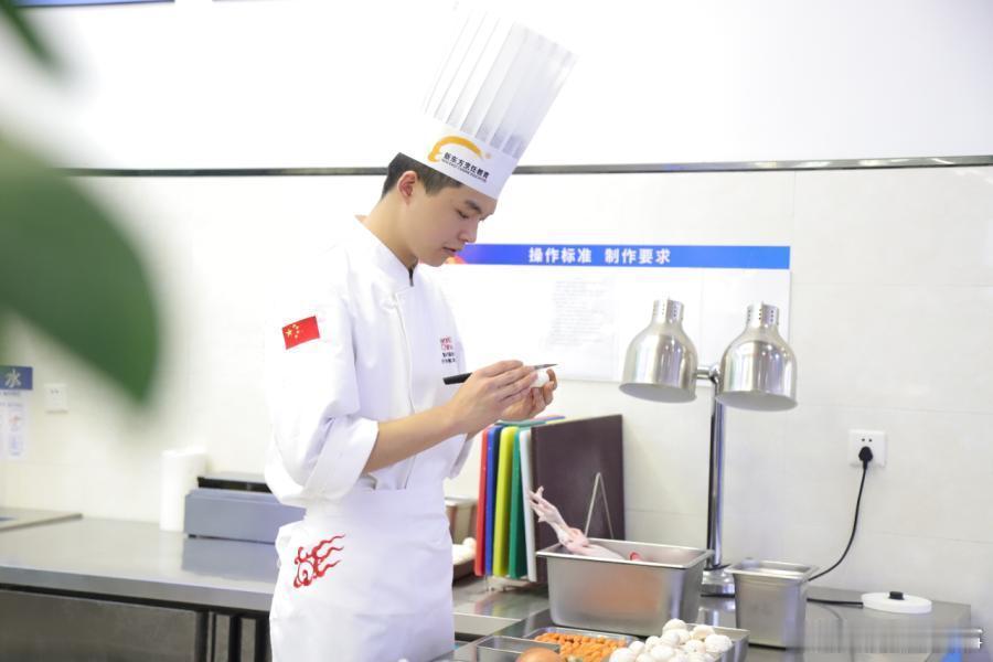 【合肥两选手将出战第48届世界技能大赛】近日，第48届世界技能大赛中国组委会正式