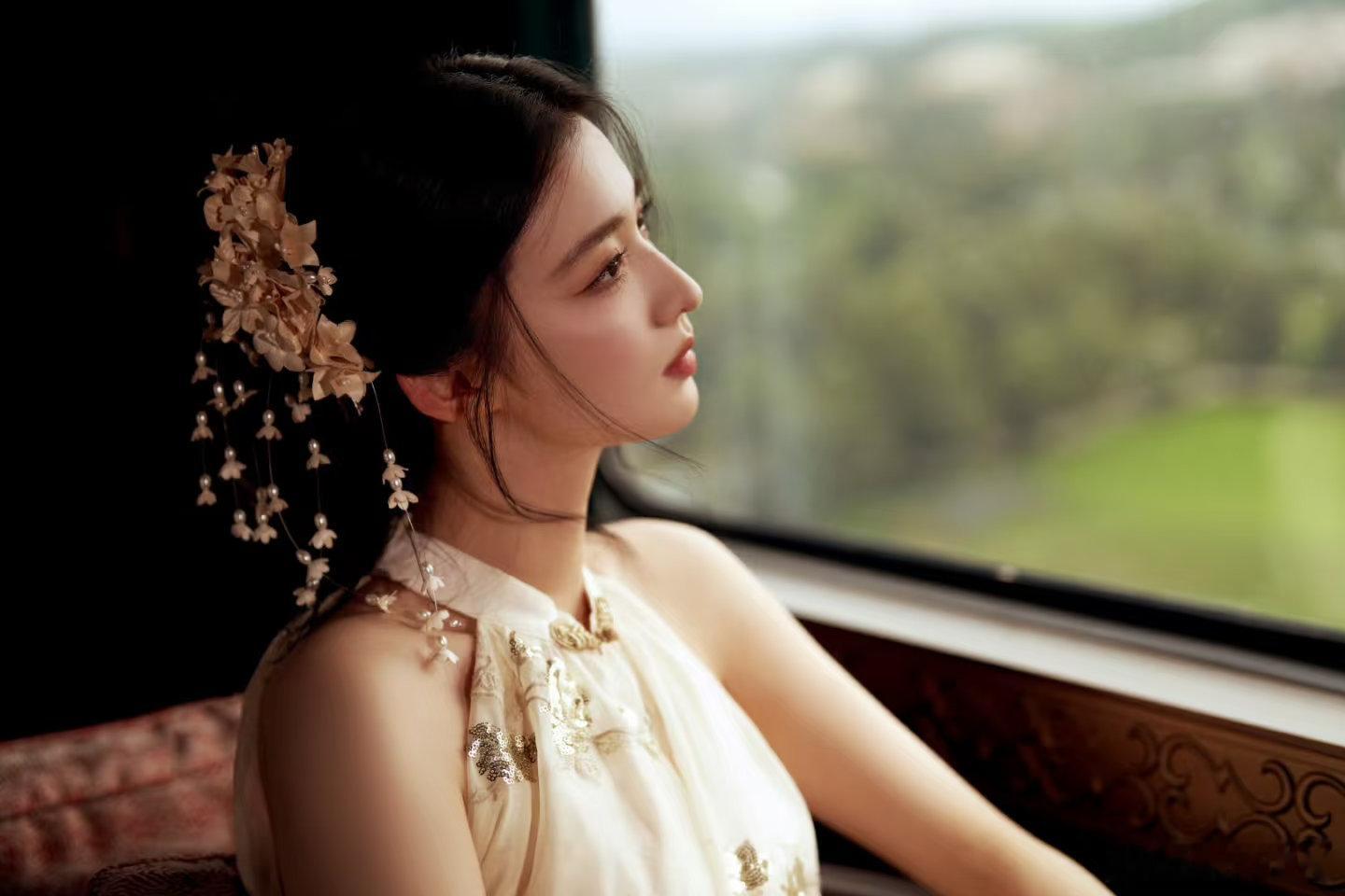王楚然中式旗袍摇曳生姿王楚然正宗东方古典美人味中式审美yyds，王楚然完美诠释，
