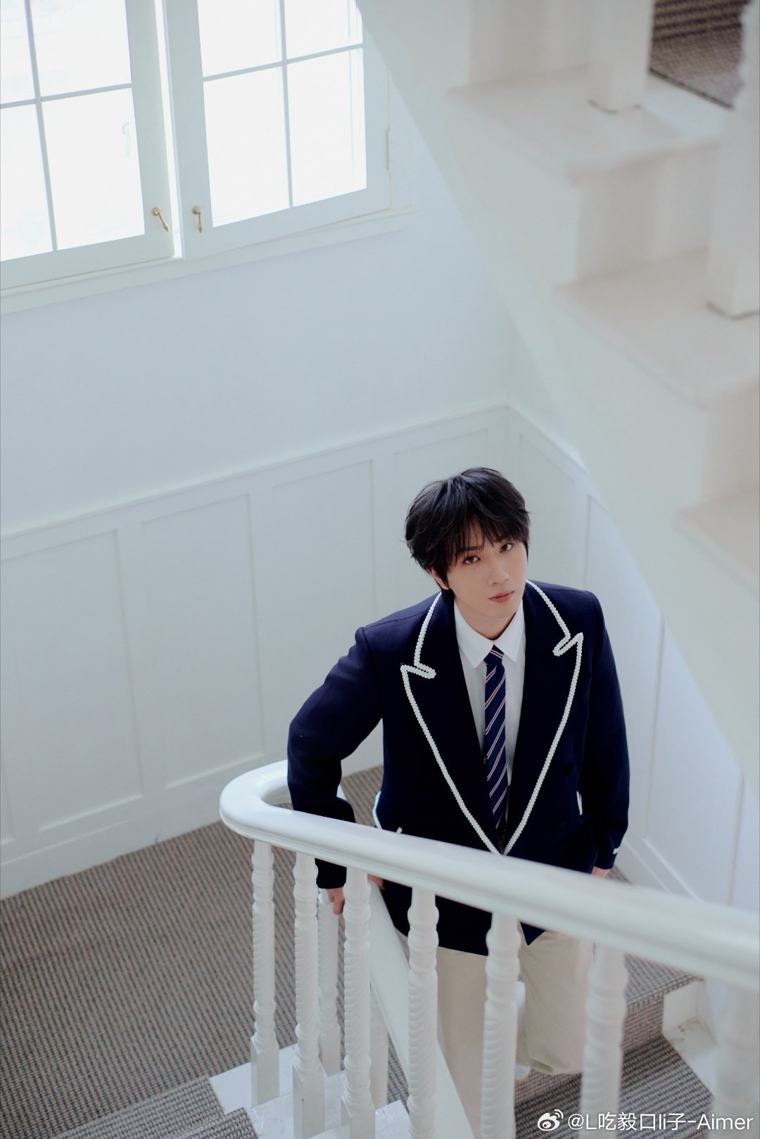 李宏毅十万狂花入梦来LHY李宏毅岐凤殷“敬你恣意蔓生的野心敬你永无止尽的青春𝘽