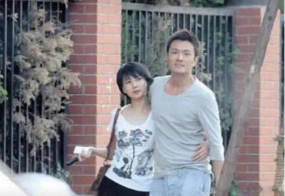 高圆圆年轻的时候小鸟依人啊，赵又廷捡到宝啦 ​​​