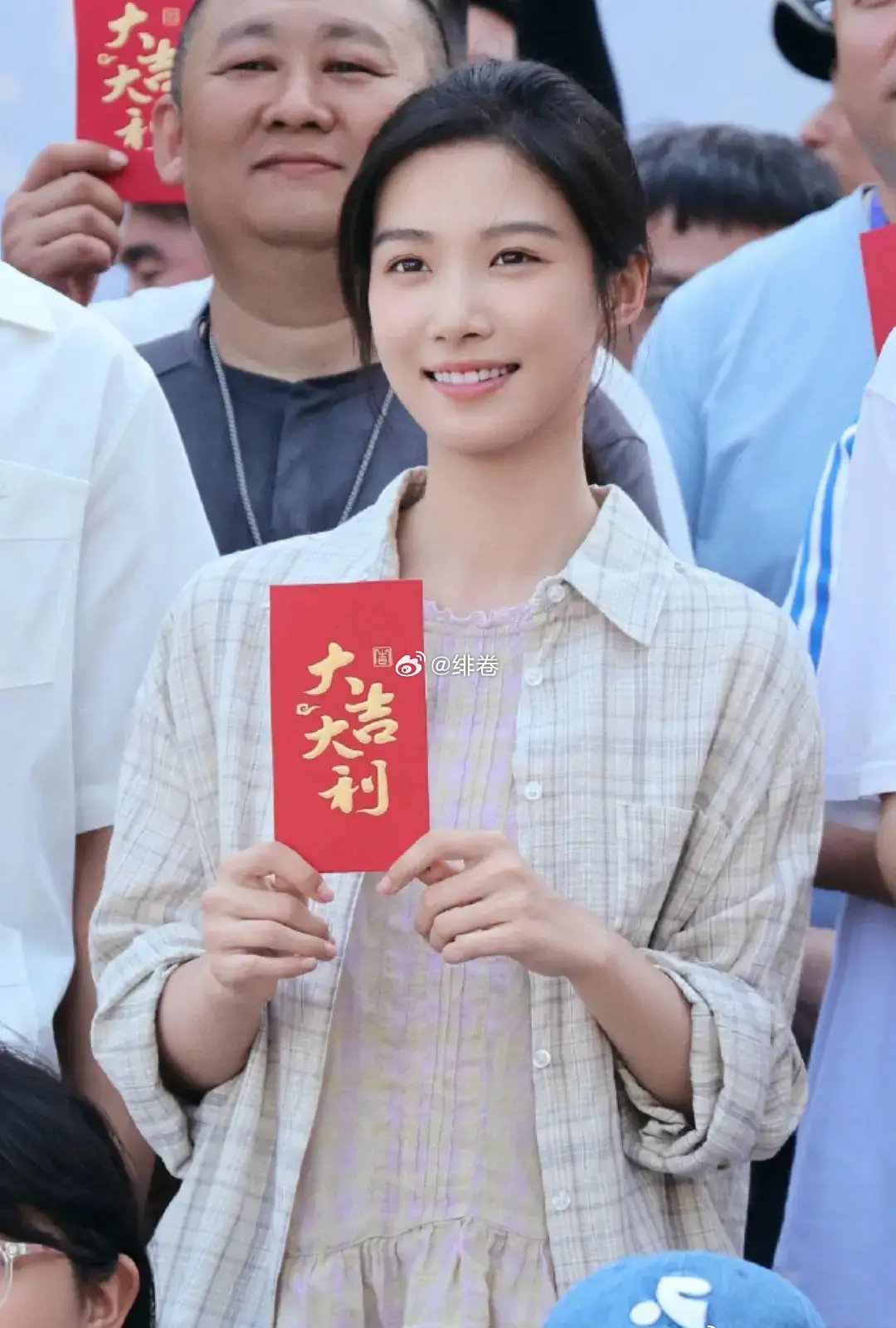 剧组把人修成啥样了 第一眼还以为是李思潼