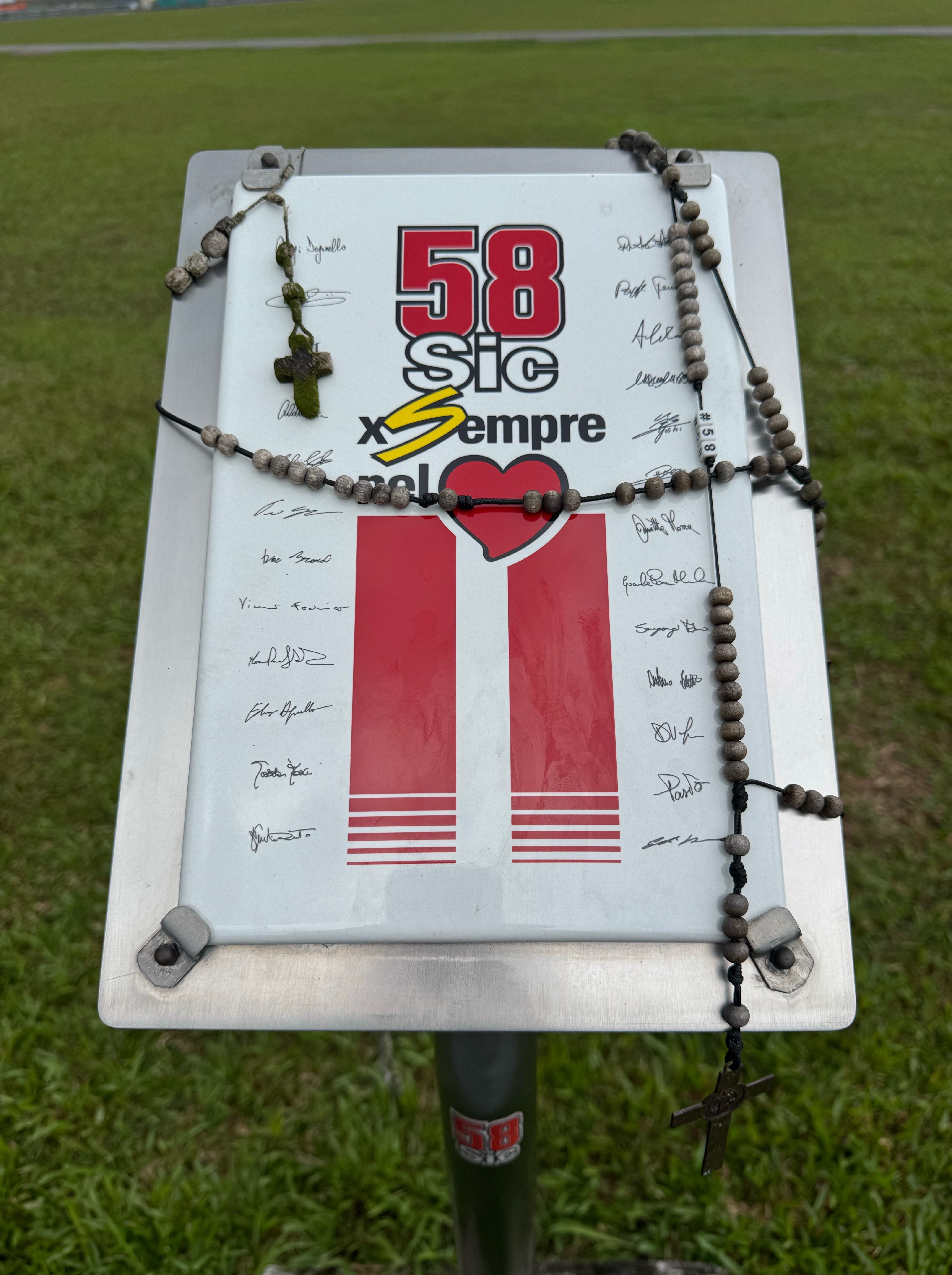 今天是马可·西蒙切利逝世15周年纪念日[蜡烛]MotoGP2026MotoGP澳