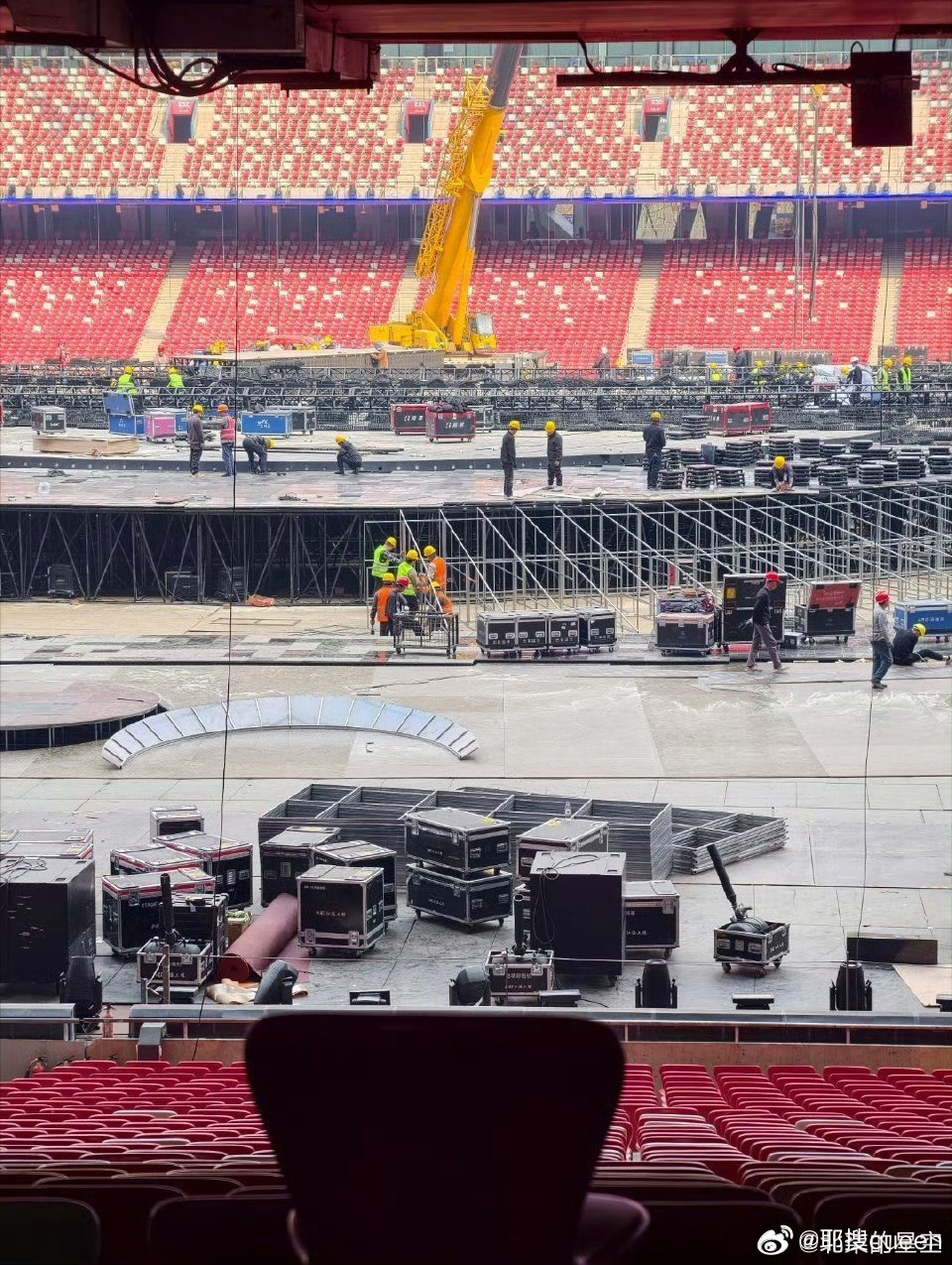 张杰鸟巢演唱会标准不愧是实力唱将张杰！鸟巢演唱会开创史诗级动态巡游，打造顶级视觉