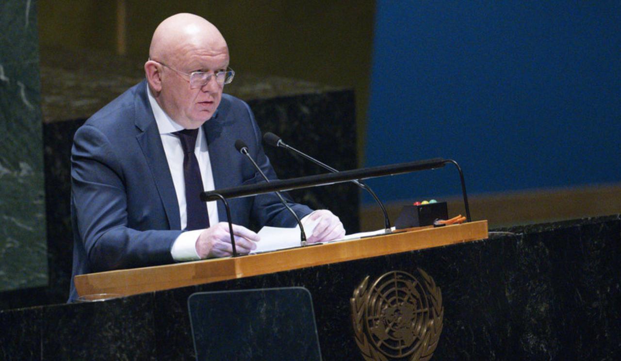 俄常驻联合国代表：谈判条件对泽连斯基而言将日益恶化
 
俄罗斯常驻联合国代表瓦西