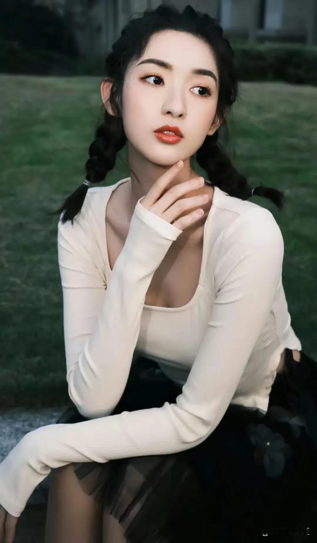 王玉雯美图分享女星美照分享 国产美女分享 清纯女神王楚然 女神图来袭 分享美女＃