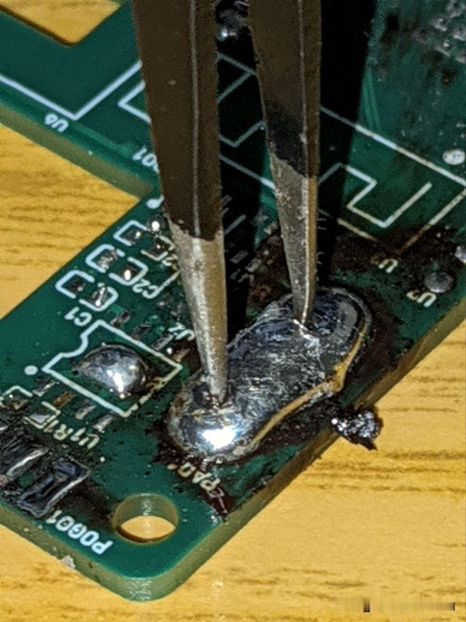 我就这么接跳线的，不是很正常吗