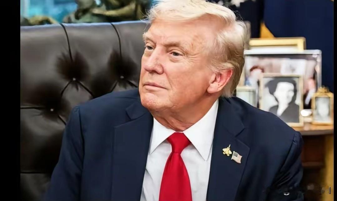 特朗普12月2日签了"台湾保证实施法案"，直接把美台关系往火坑里推。  

最新