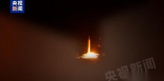 据《杭州日报》3月10日的消息，中东那边又打成了一锅粥。伊朗这回搞了个“真实承诺