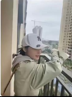 太痛心！中国女子舍弃2个孩子赴英留学追求西方梦，却被印度男友38刀捅死，客死他乡