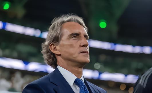 不过萨德这场输球，曼奇尼还是有些托大了，球队3-1领先后就开始下主力，哪知曼奇尼