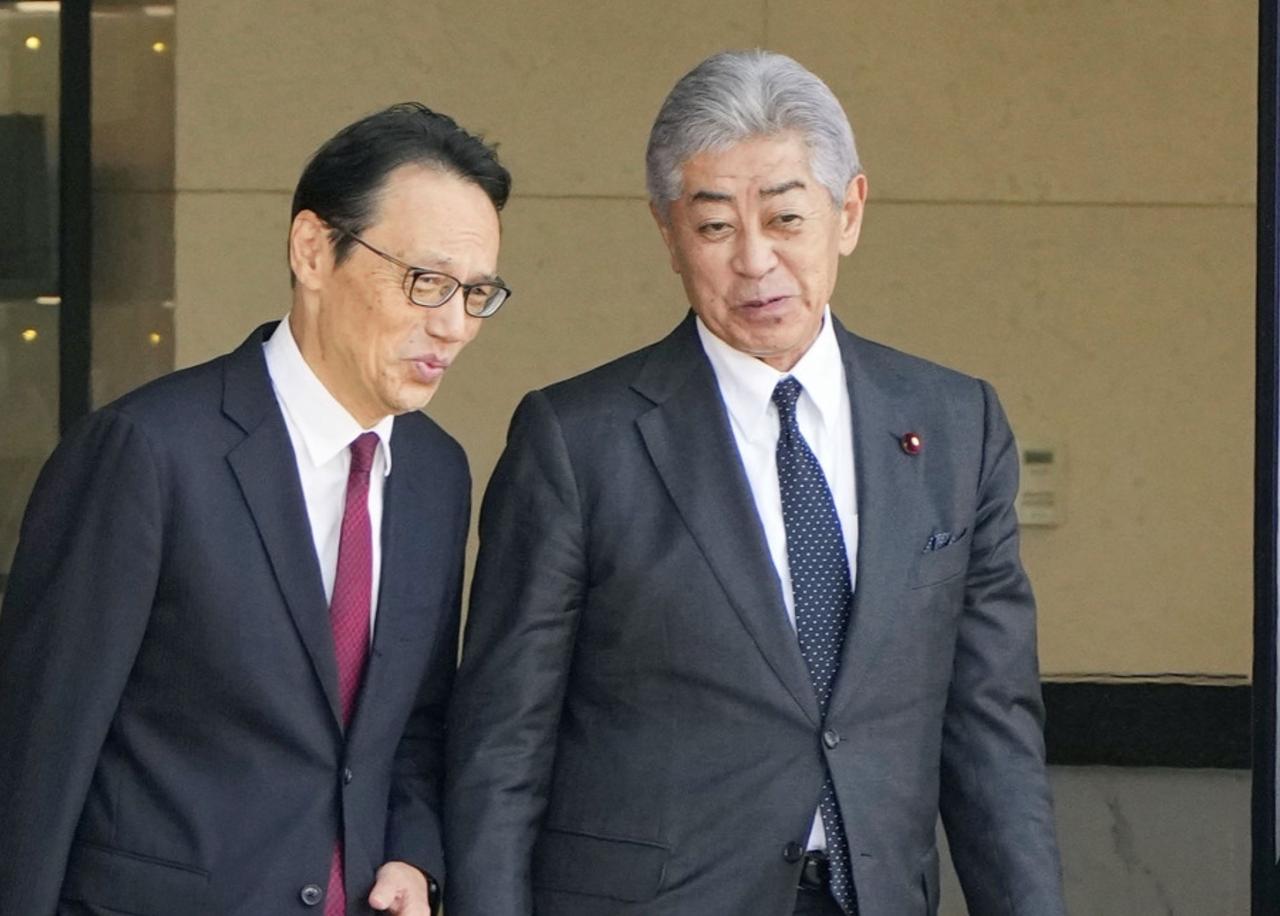 【由前外务大臣岩屋毅担任会长的日本国际贸易促进协会代表团一行抵达中国北京，因去年