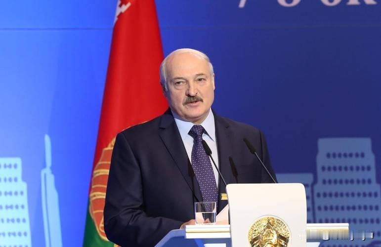 卢卡申科：美国不是不壮，是胖得跑不动了

白俄罗斯总统卢卡申科最近说了大实话，华