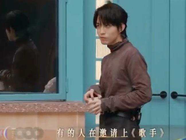 ber...这么多人看把林宥嘉社恐到内心os都能写一篇论文了，别总让i人林宥嘉社