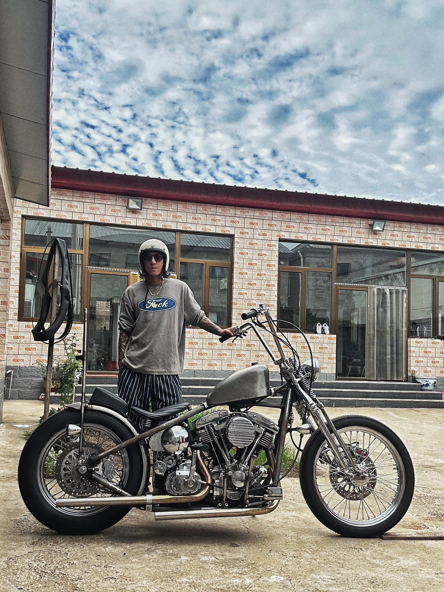 好马配好鞍 好车配力帆 哈雷复古机车