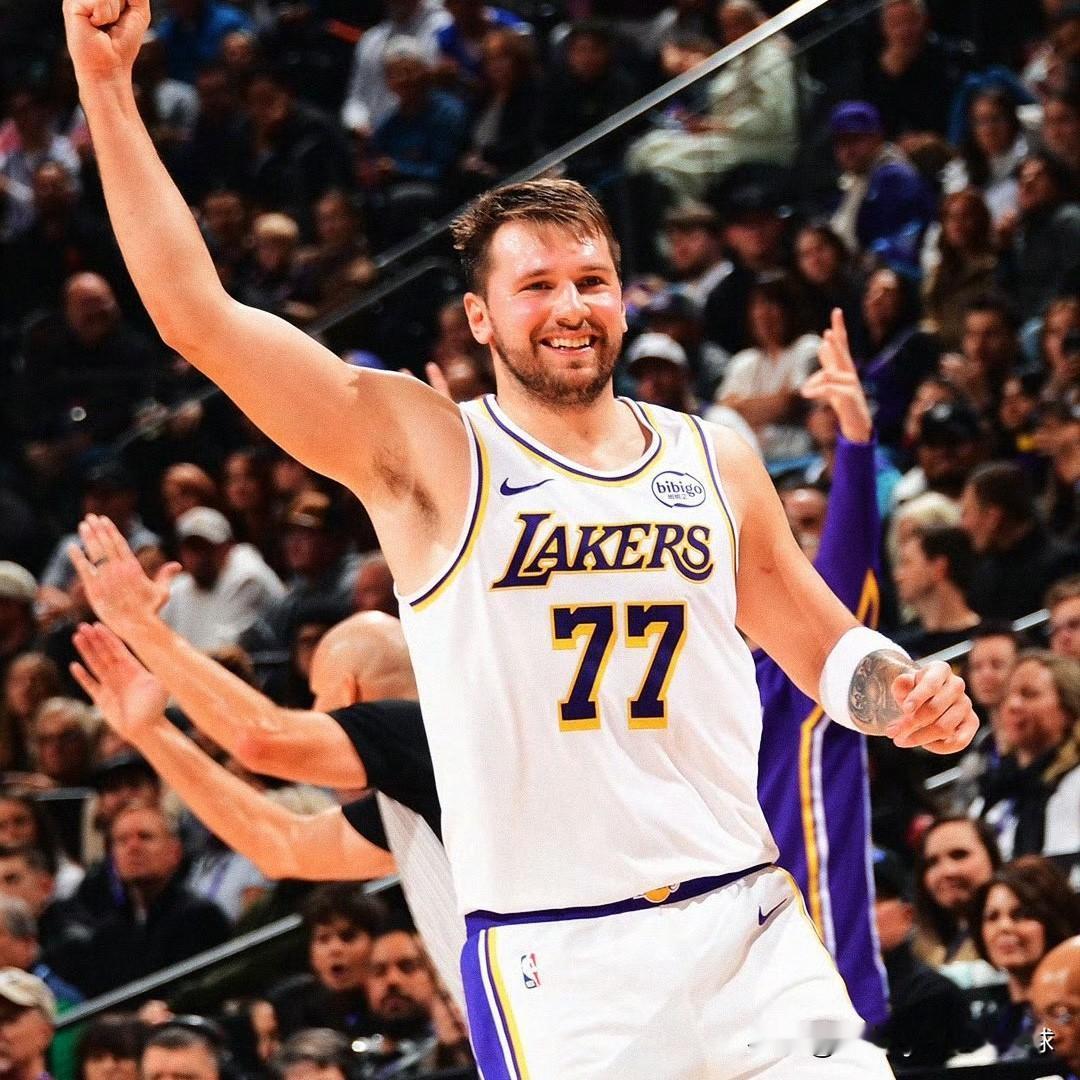 『就在今天！NBA 传来多则湖人队最新消息』

1、三连胜的湖人做客盐湖城迎来与