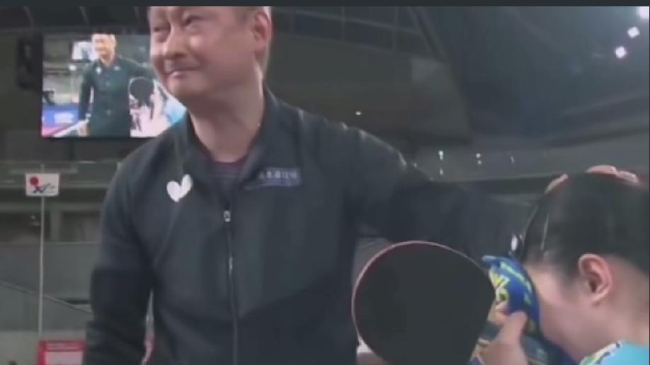 原来张本宇最疼爱的不是儿子张本智和，而是女儿张本美和，陈熠打败张本美和后，张本美