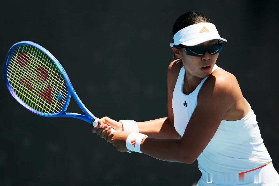 🇨🇳天津W15女单首轮【JR】🇨🇳林禹君6-3/6-4 🇮🇩Desv