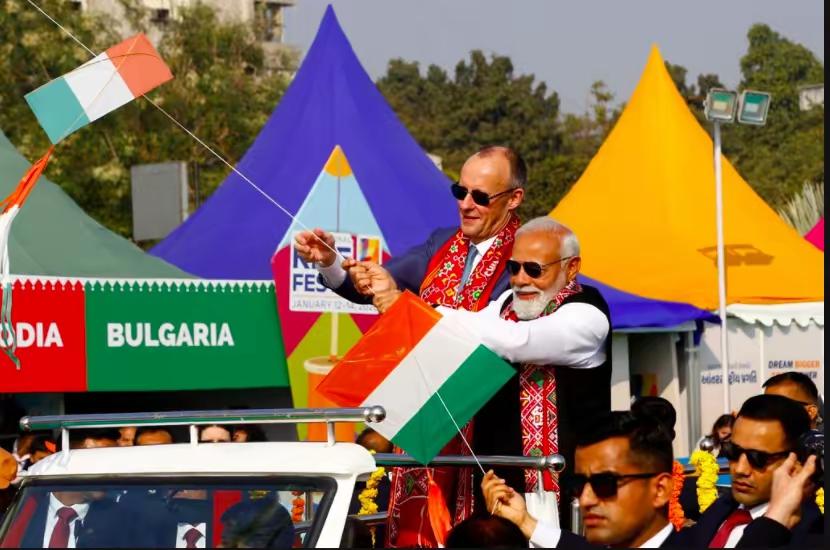 正在印度访问的德国总理默茨表示，他认为伊朗政府正处于“最后的日子和最后的几周”。