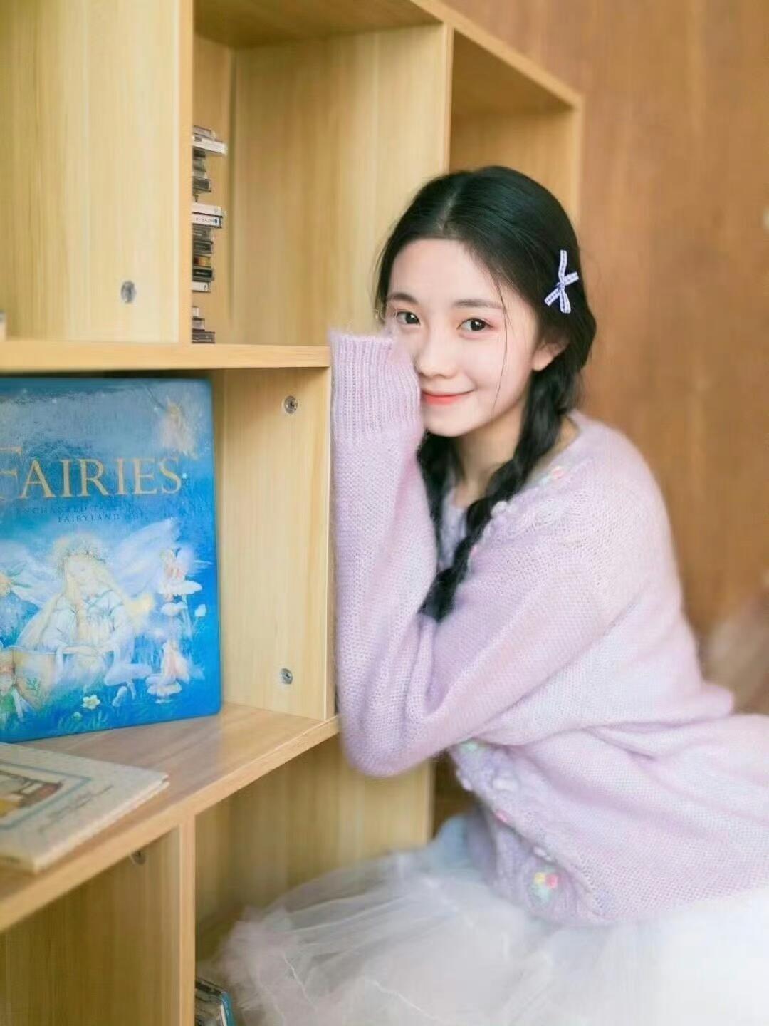 刘浩存CMG盛典造型【刘浩存】 存儿心总如水 