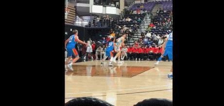 杨瀚森连续两个妙传但队友没能终结，这些是杨瀚森在开拓者少有的镜头，主要是在G联盟