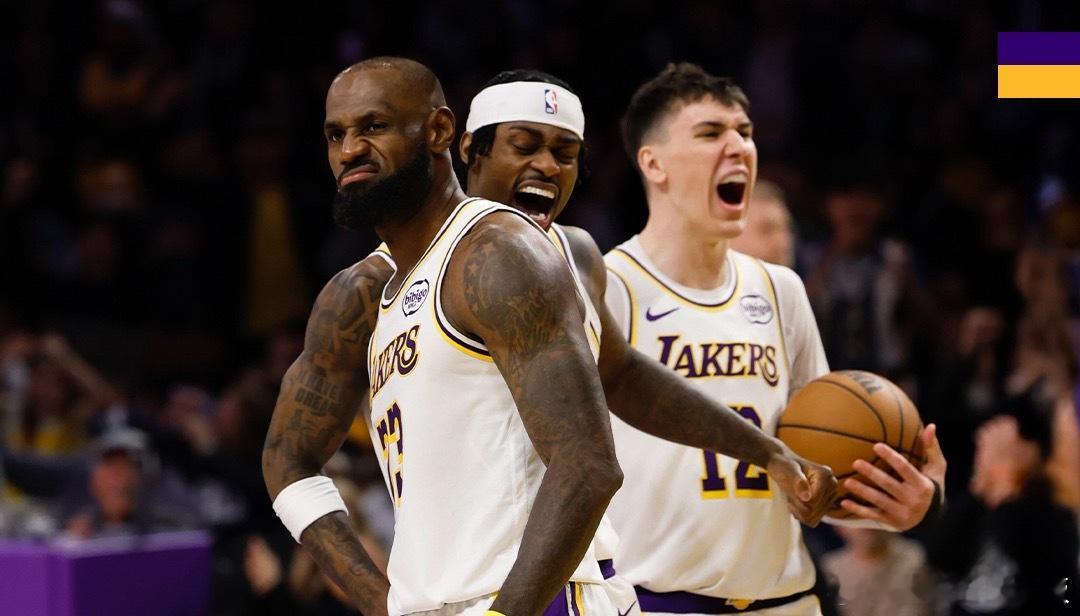 雷迪克透露，詹姆斯此前主动找过他，要求在低位多给他传球，这样他就能借此为队友创造