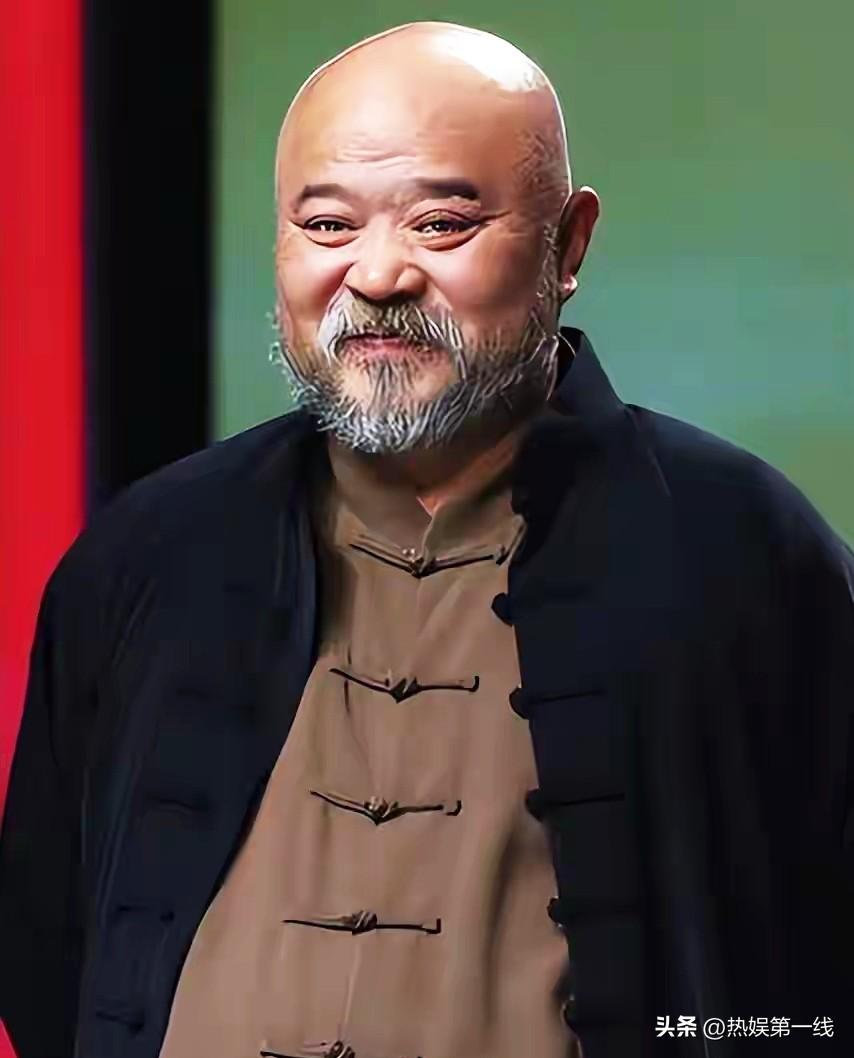 【70岁李琦顿顿8两白酒，如今状态和去世前的杨少华一模一样？看着真揪心！】

谁