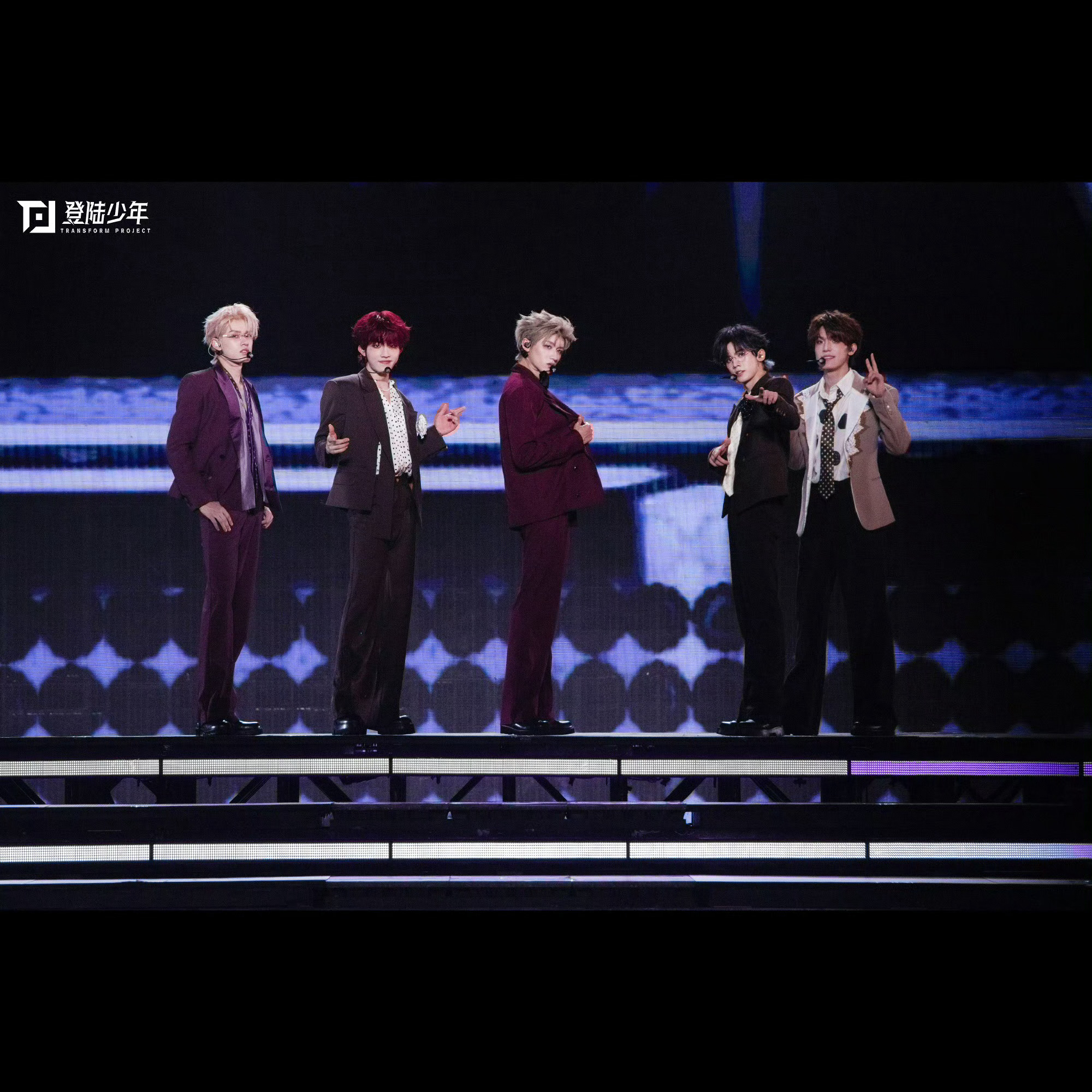 TOP徐州演唱会过审了 TOP登陆少年组合徐州演唱会过审了！等一个正式官宣，期待