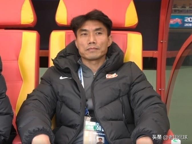 郑智会是新赛季第一个下课的主帅吗？西海岸客场0：2输给浙江队，可以说西海岸球迷对