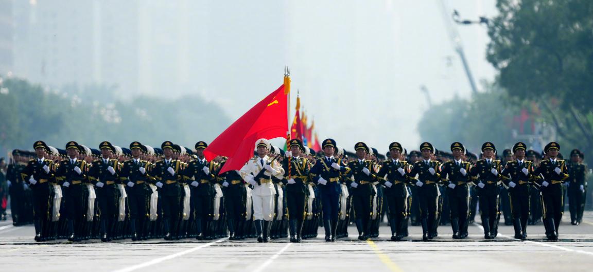 美国那点心思明摆着：既然中国严守中立、不掺和任何国家的仗，那它正好趁这机会，把一