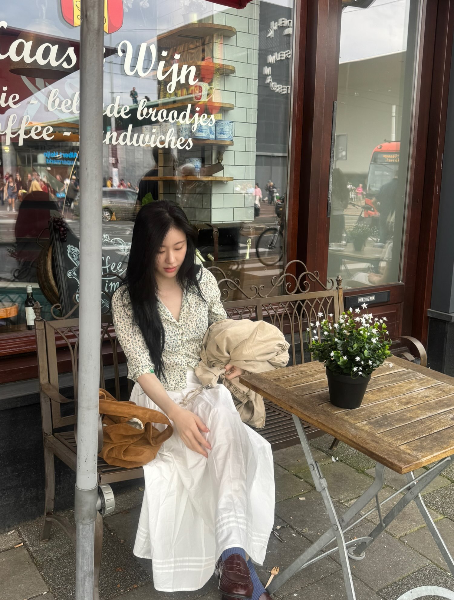 彩领欧尼最近更新的频率好美妙～ 