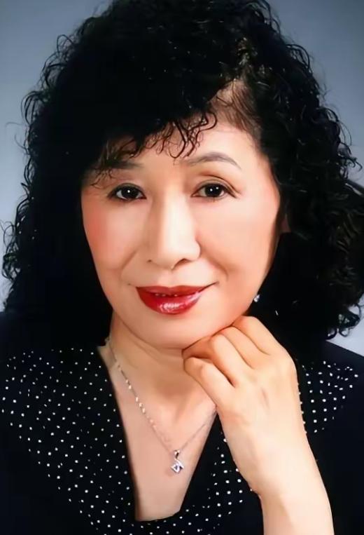 开国上将的亲闺女，手里握着国家命脉级别的机密，转头就卖给了外商，最后被判17年，