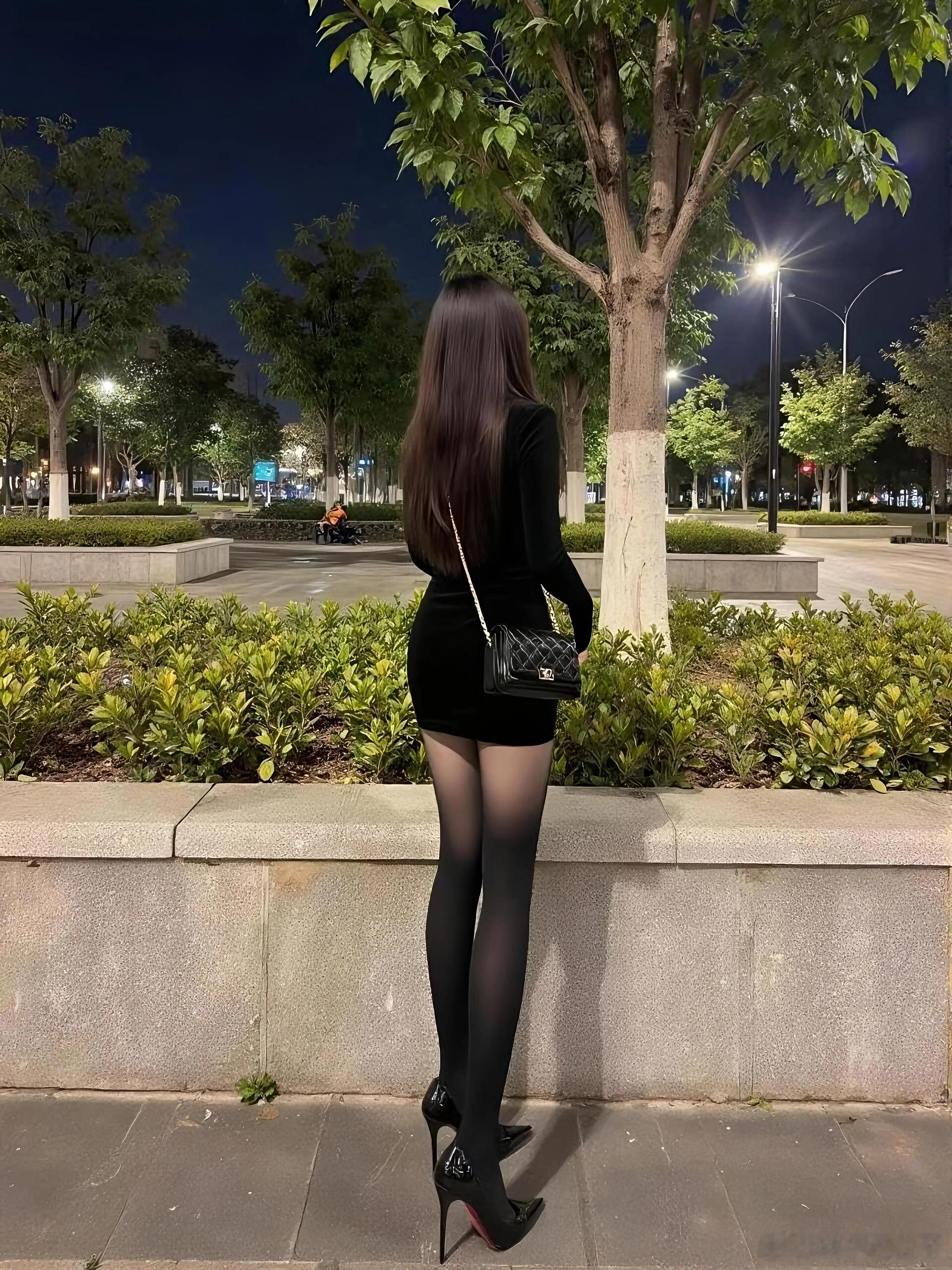 绝美 ​​​