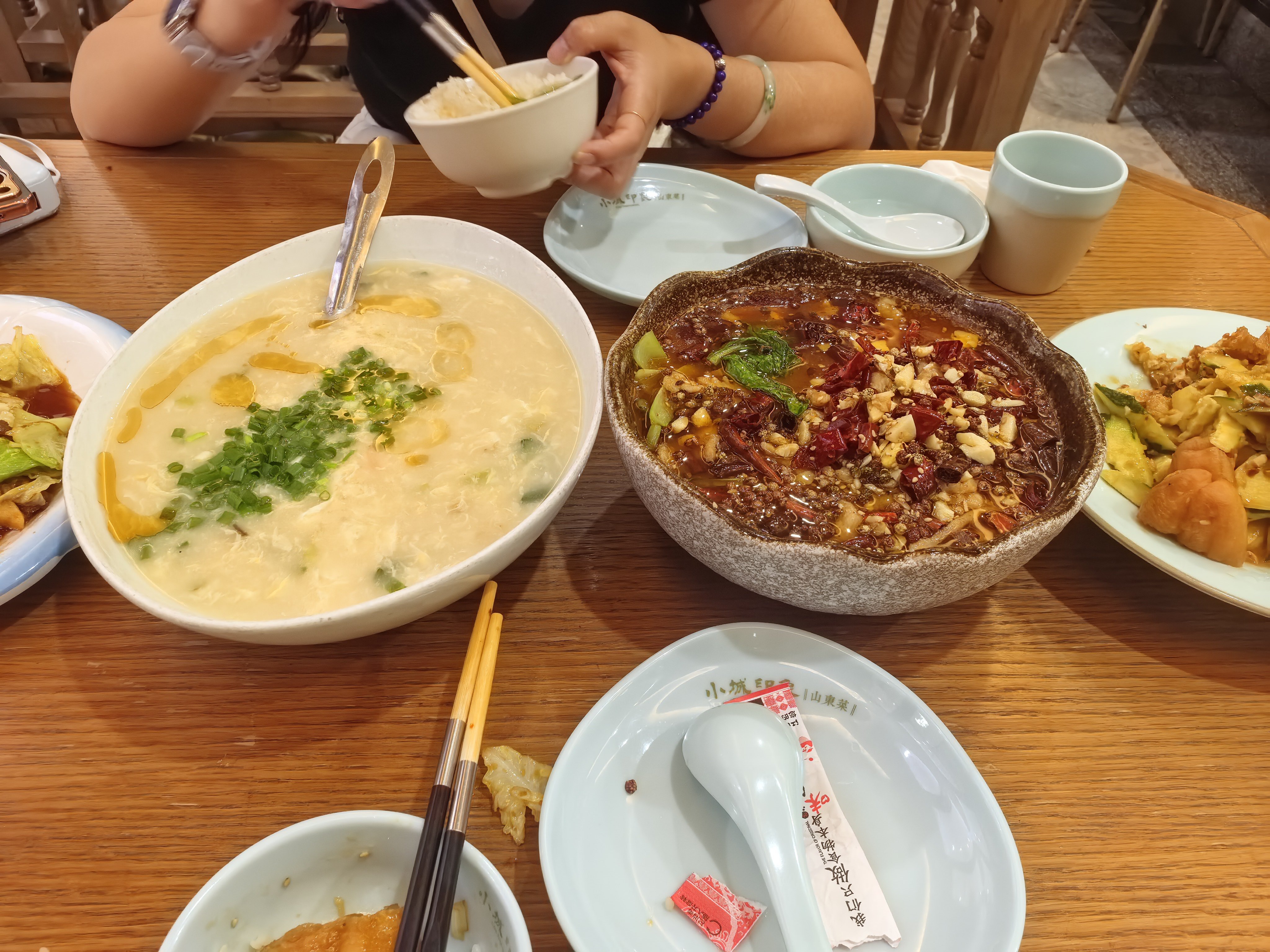 山东的油条黄瓜，山东份量的疙瘩汤 ​​​