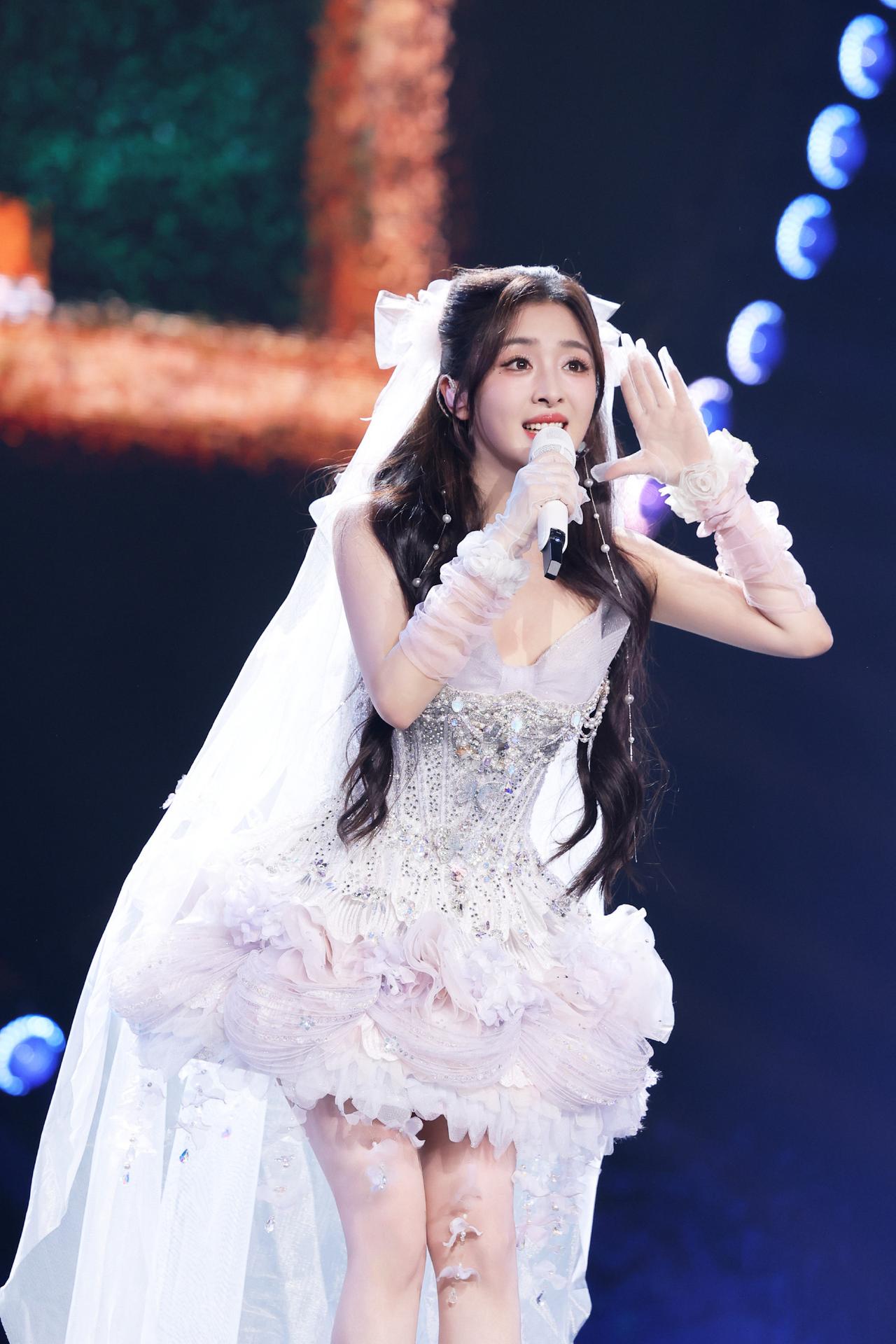 浪姐剧本年年有，

但真黑马从来都是“杀”出来的！

浪姐这节目，剧本痕迹是越来