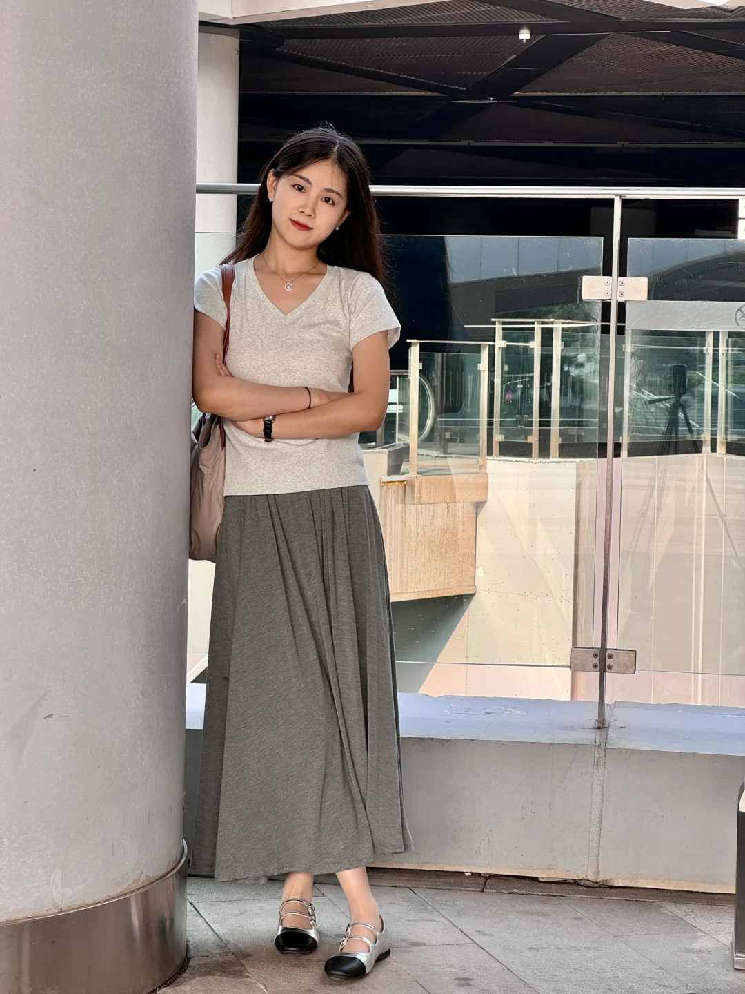 夏天 日常休闲穿搭🩶🤍 | 97年大专老师OOTD