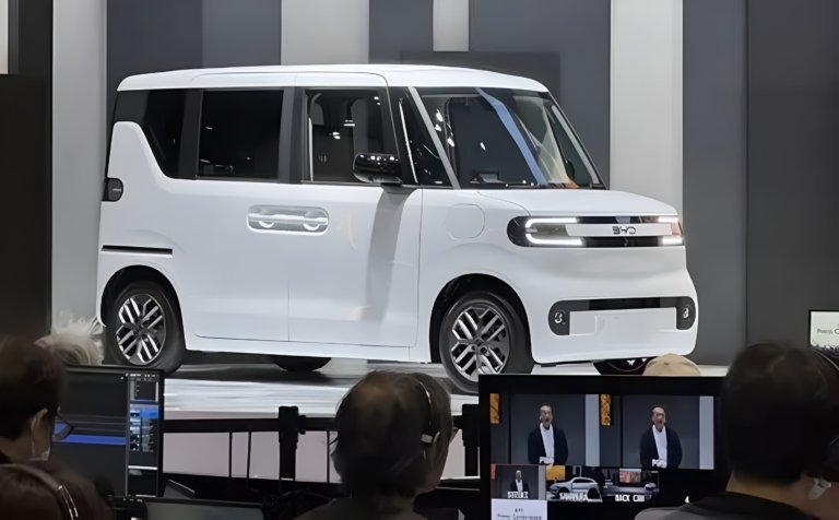 比亚迪的Kei car曝光了名字叫racco搭载20度电池，最高100kw快充，