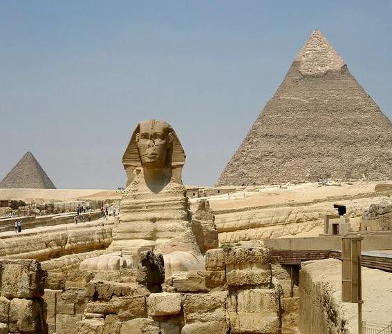 金字塔的真相：被误解4000年的建造之谜
作为古埃及文明的象征，金字塔被误解了整