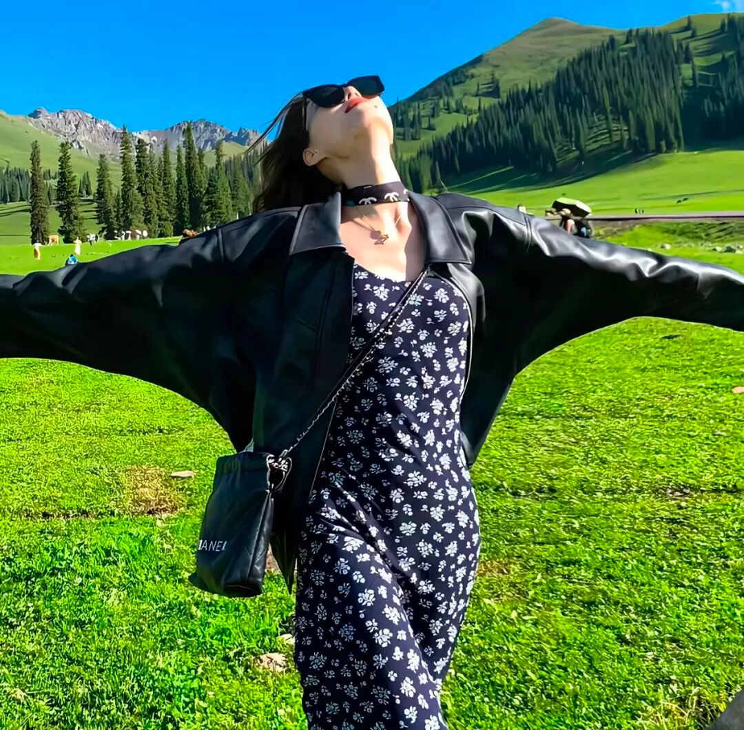 𝕔𝕒𝕝𝕝 𝕞𝕖 ⌇🥷🏻⸝⸝꙳⋆🌪️◟“人间本是混沌局，谁也不多