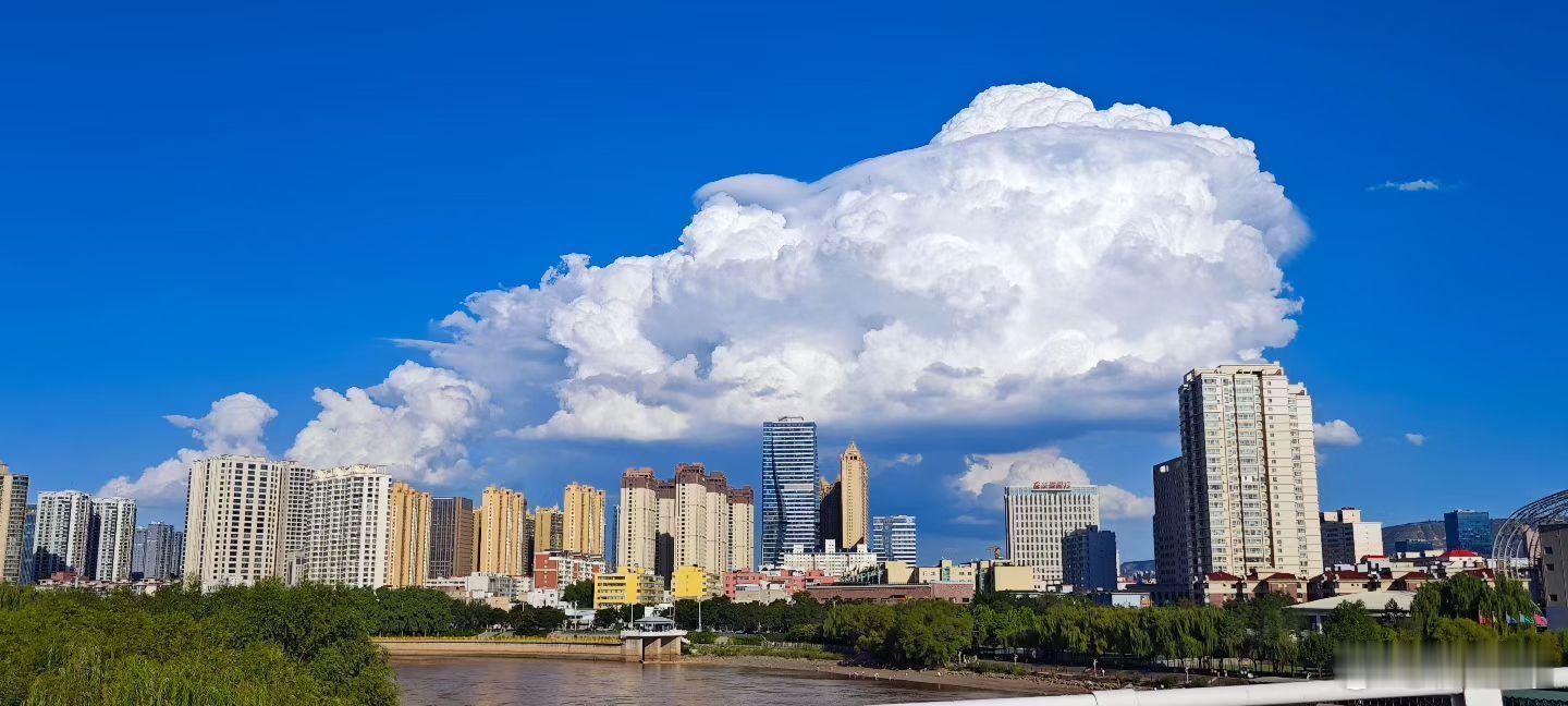 兰州的云☁️☁️☁️  ​​​