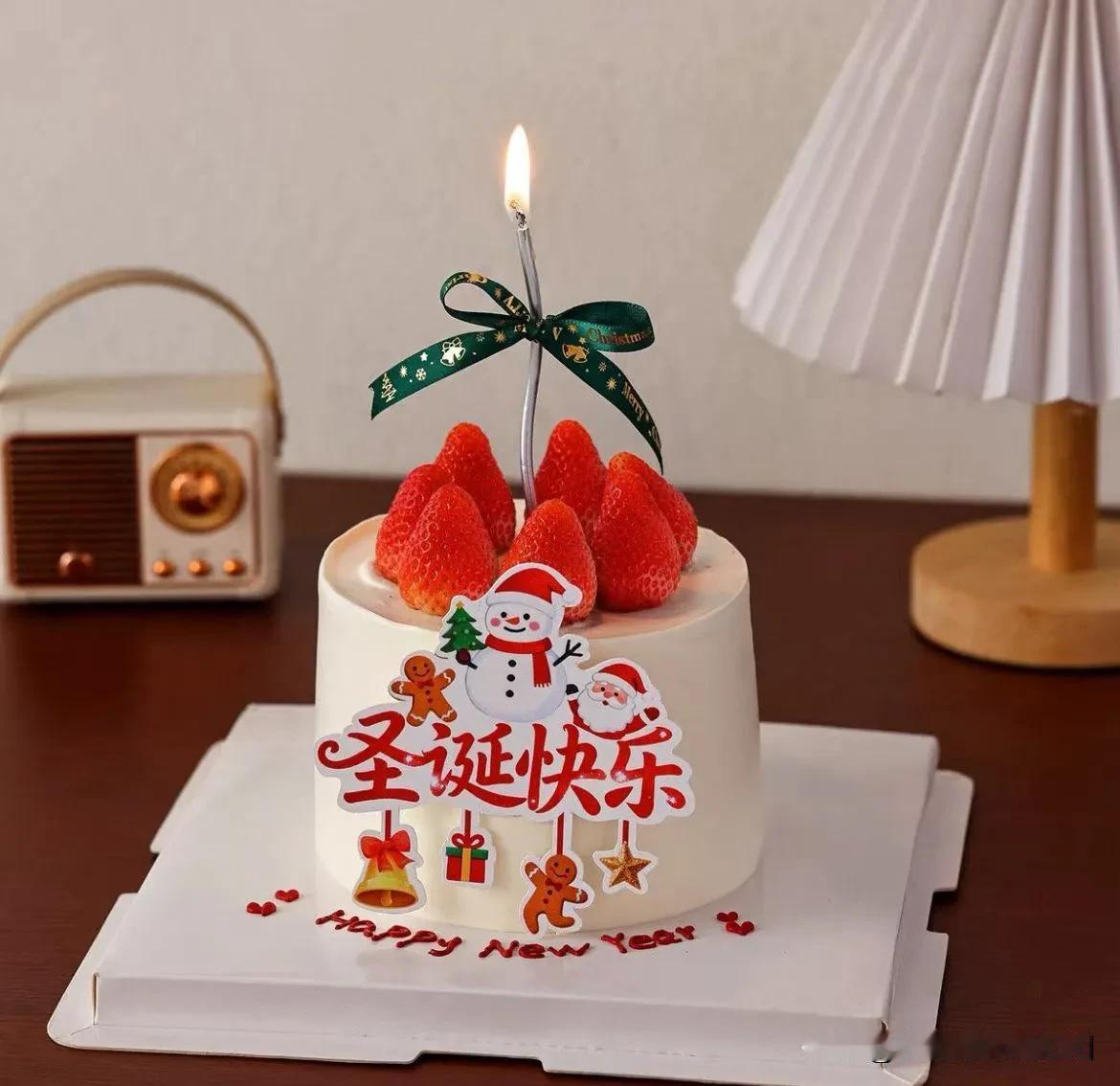 晒图笔记大赛好吃的圣诞节蛋糕开始预定，真的好看好吃哟！