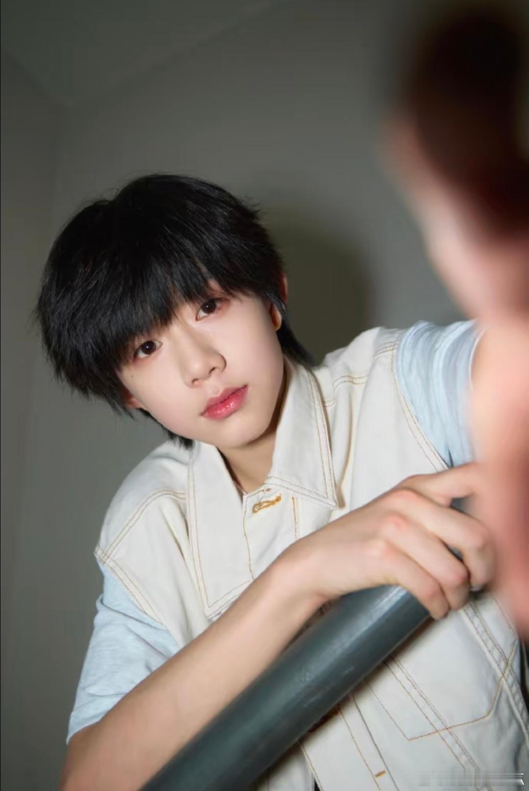 陈奕恒[超话]  💜陈奕恒 四代顶级视觉门面 💜陈奕恒 轻灵甜韵vocal喜