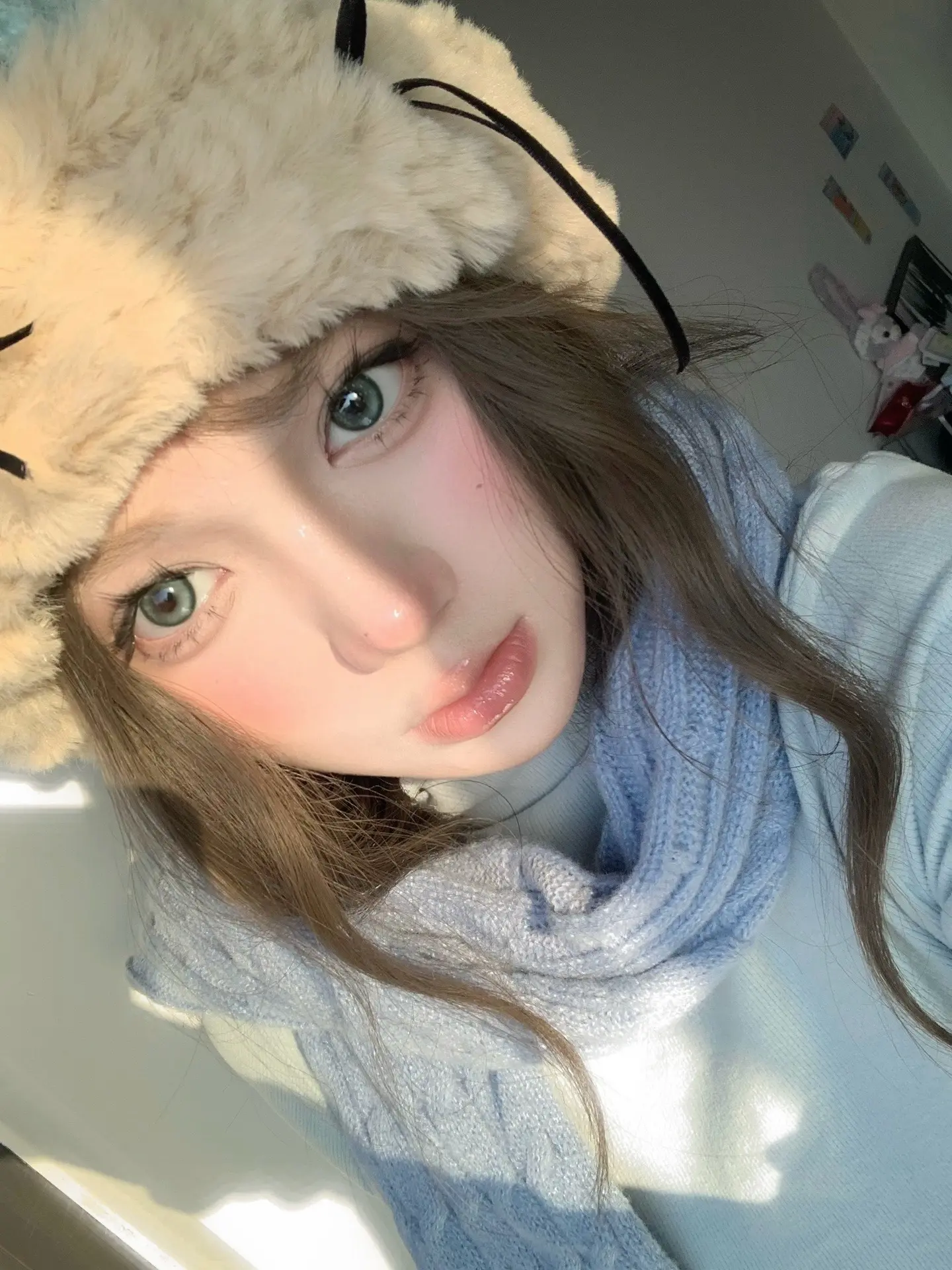 臭小猫ฅ՞•ﻌ•՞ฅ  ᶻ 𝗓 𐰁。